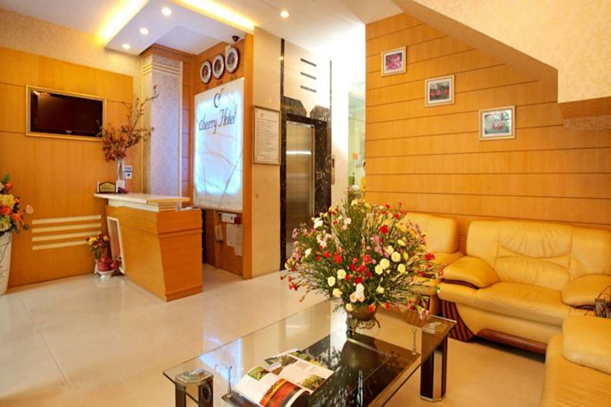 Cherry Hotel- Near Opera House 3* Ho-Chi-Minh-Stadt