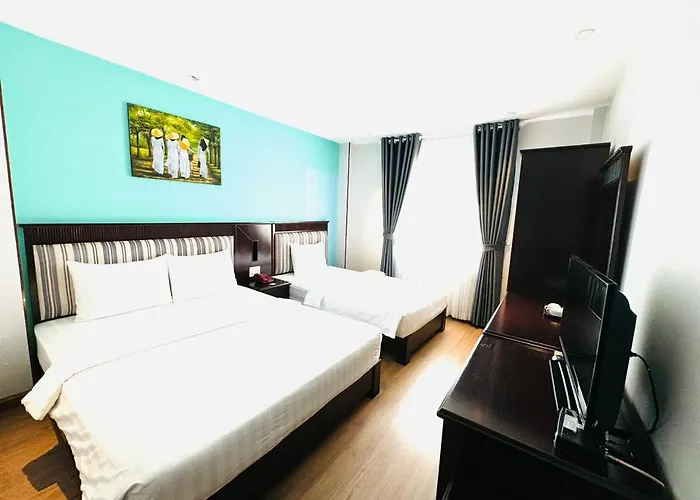Cherry Central Hotel- Near Opera House